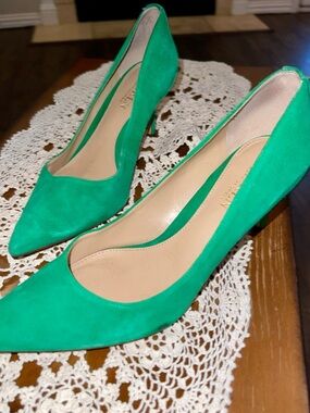 Lauren Ralph Lauren Green Suede Pointed-Toe Pumps